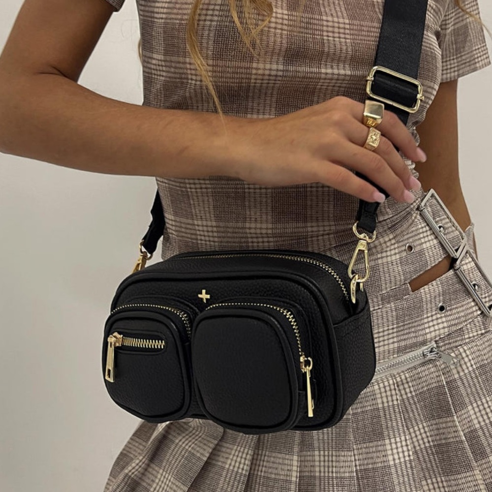 peta and jain crossbody bag